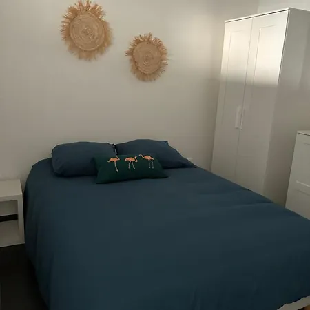 Le Chateau Sur La Apartment *